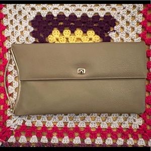 Vintage Clutch